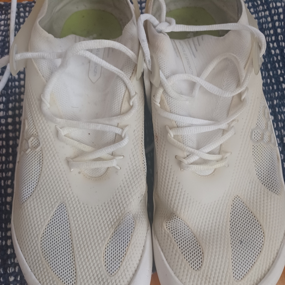 Vivobarefoot Motus Strength Men 10